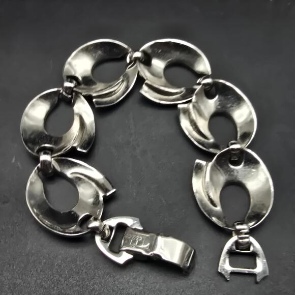 Tara Silver Tone Bracelet Vintage Jewelry Circle Open Links - Picture 8 of 10
